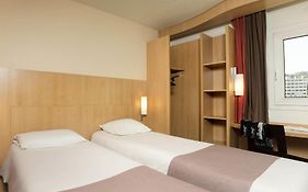 Ibis Issy Les Moulineaux 